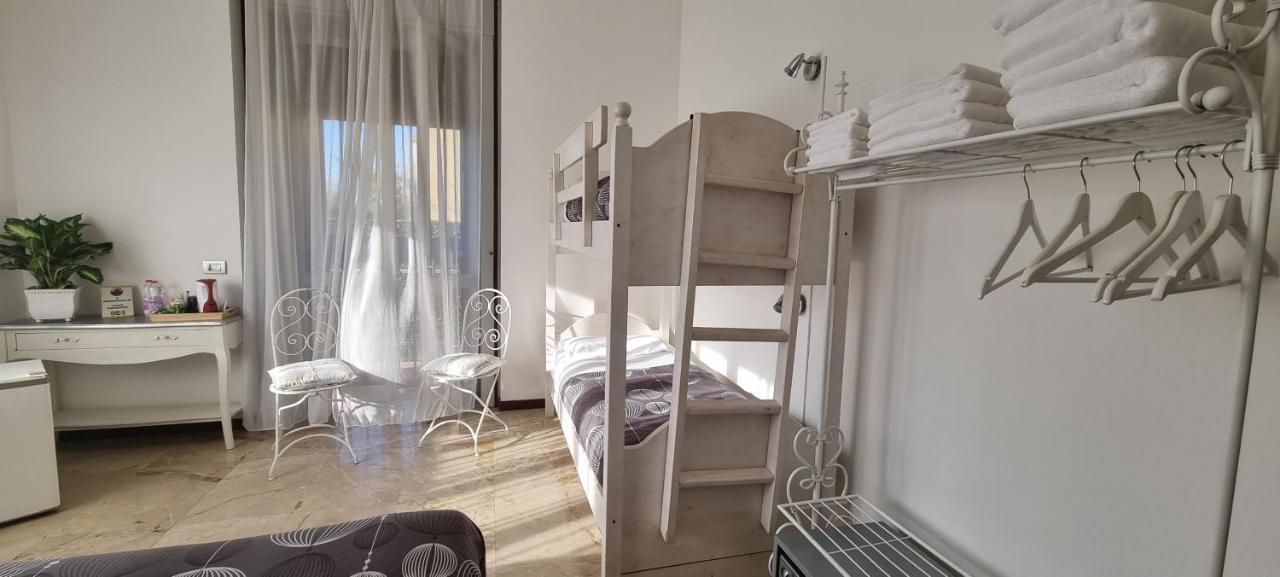 Stay Bergamo Affittacamere 2*