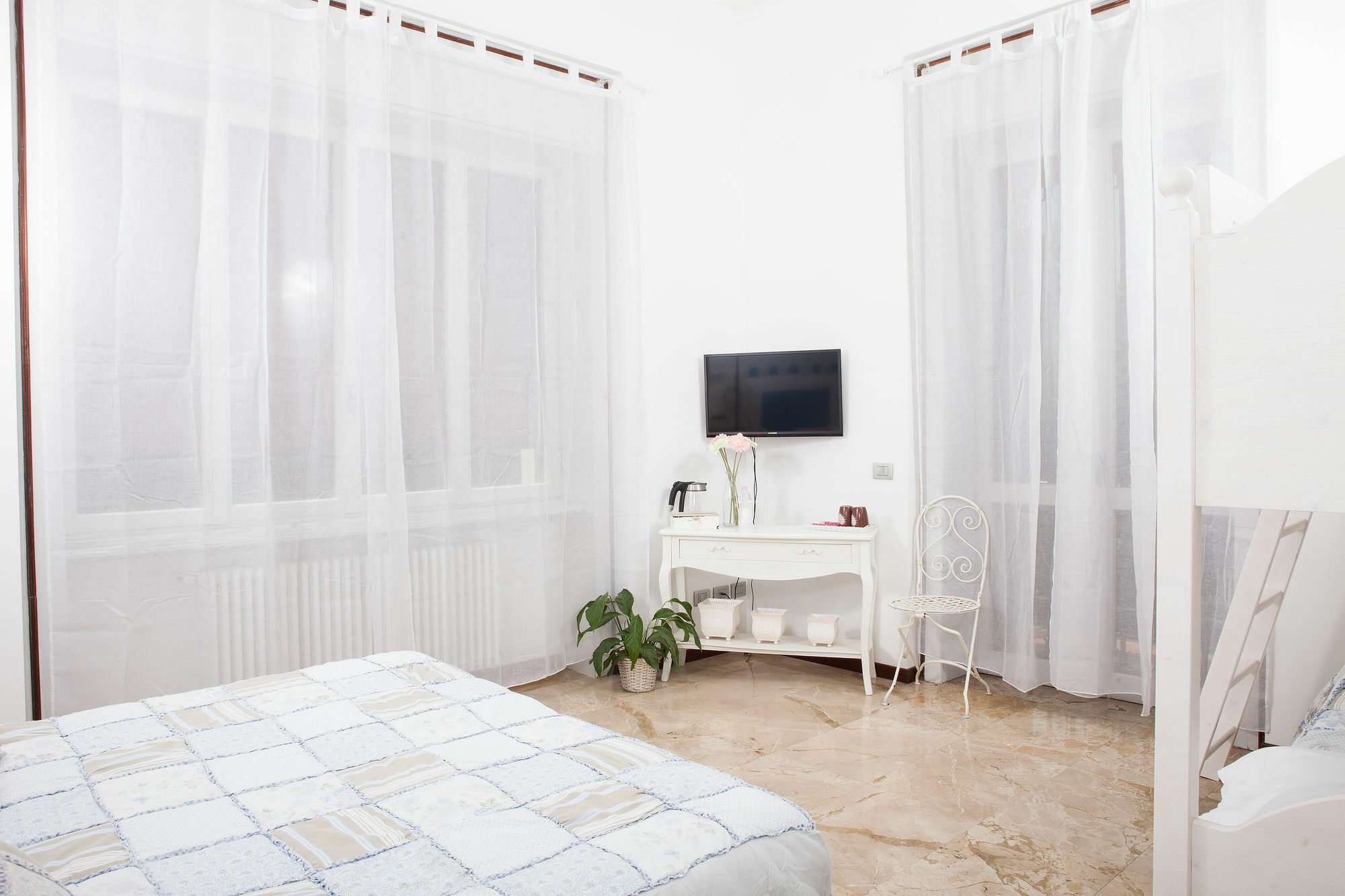 Affittacamere Stay Bergamo 2*